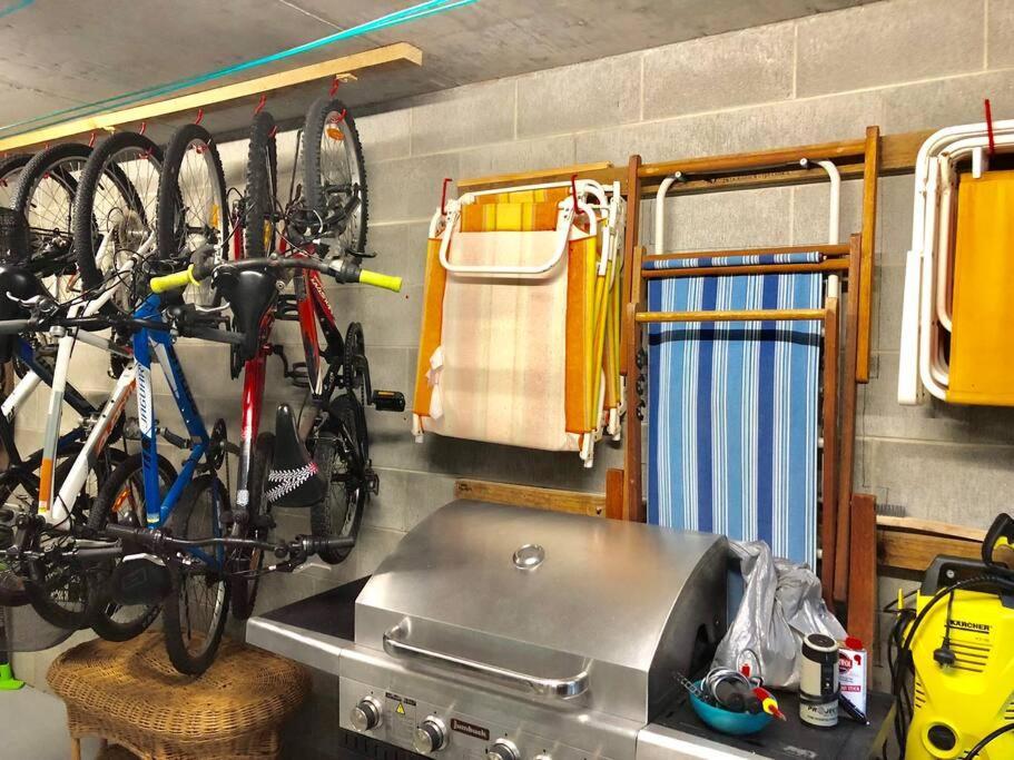 Pandanus Place - With Bicycles Порт Дъглас Екстериор снимка